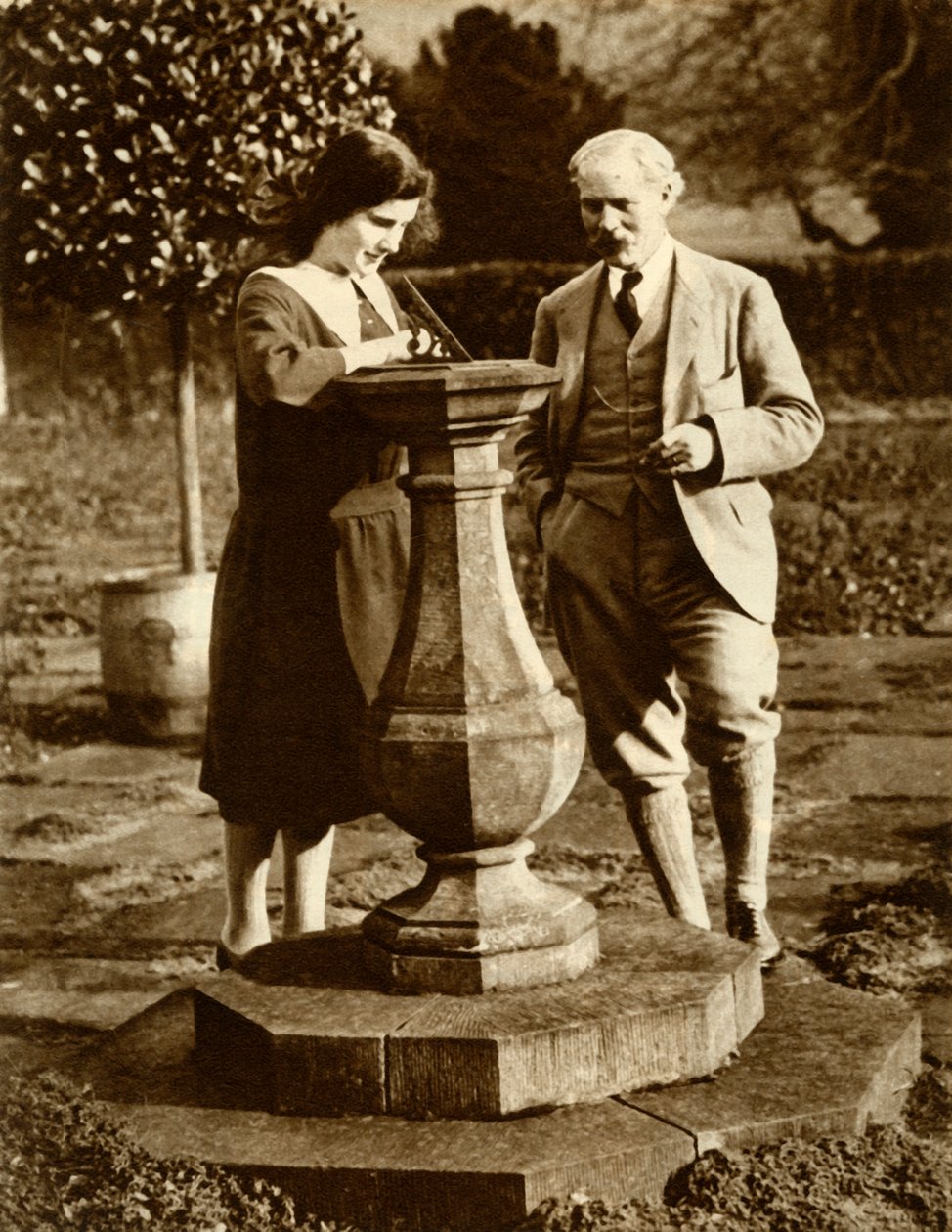 İlk İşçi Partisi Başbakanı Ramsay MacDonald, kızıyla birlikte Checkers