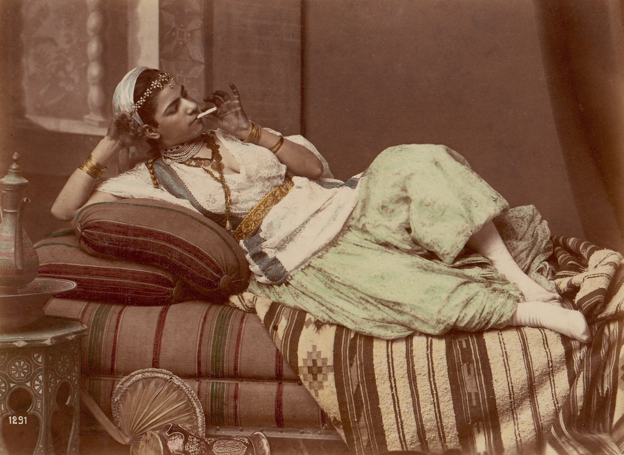 [Yatan Kadın Sigara İçiyor], 1870-90. by Unbekannt