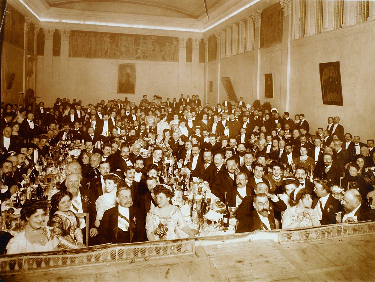 Restoran, Edebiyat ve Sanat Derneği Evi, Rusya, 1910