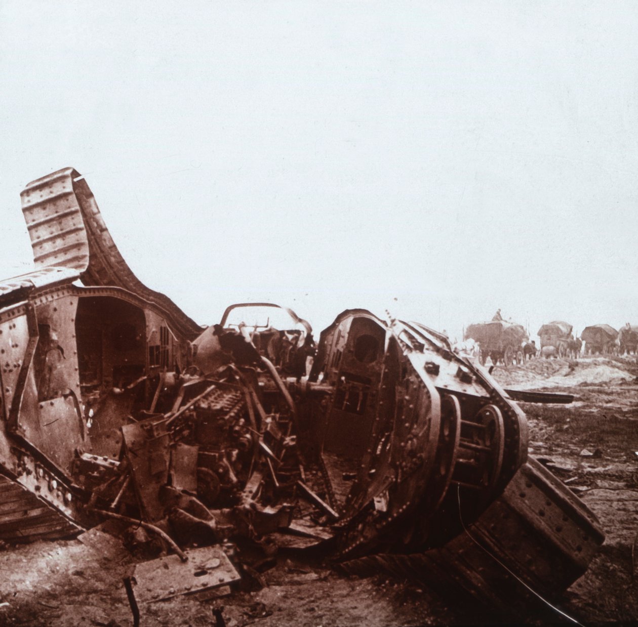 Yırtık açık tank, Şampanya, kuzey Fransa, c1914-c1918 by Unbekannt