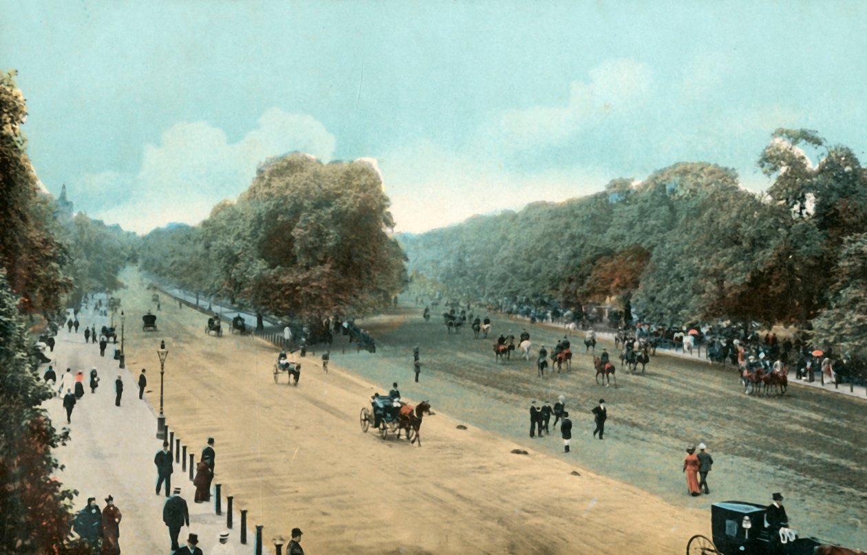 Rotten Row, Hyde Park, Londra, c1910. by Unbekannt