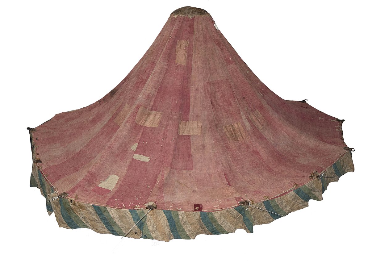 Muhammed Şah Çatısı için yapılmış Kraliyet Yuvarlak Çadır, 1834-1848. by Unbekannt