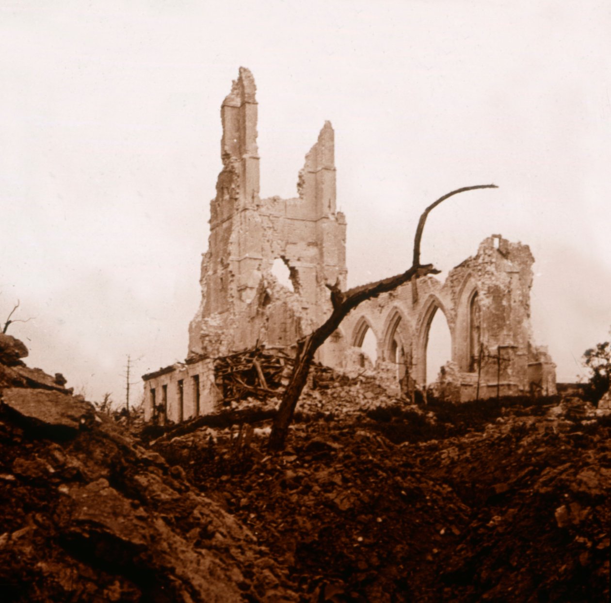 Harap kilise, Ablain-Saint-Nazaire, Kuzey Fransa, c1914-c1918 by Unbekannt