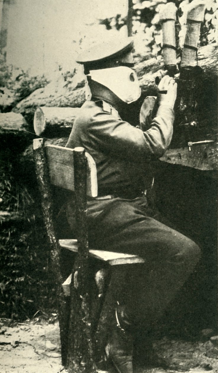 Periskop tüfek kullanan Rus askeri, Birinci Dünya Savaşı, 1914-1918, c1920. by Unbekannt