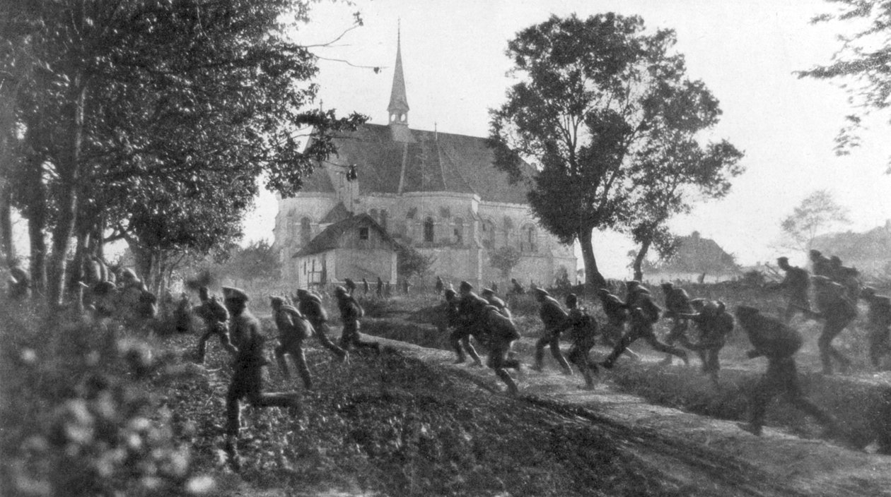Kargaşa içinde geri çekilen Rus birlikleri, Ternopil, Ukrayna, Birinci Dünya Savaşı, 1 Temmuz 1917 by Unbekannt
