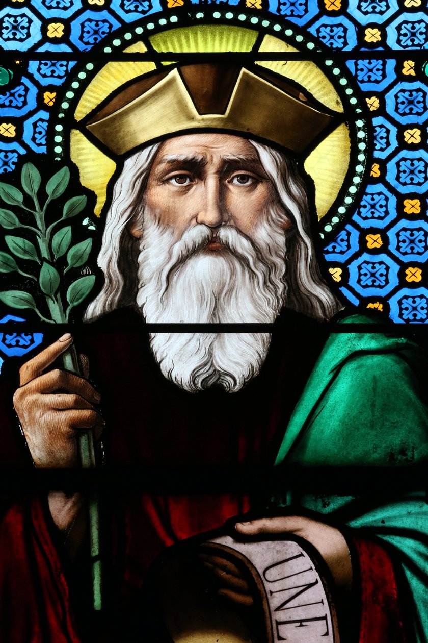 Kutsal kalp kilisesi. Vitray pencere. Isaiah, Isaiah Kitabı, 20160604, Moulins, Fransa