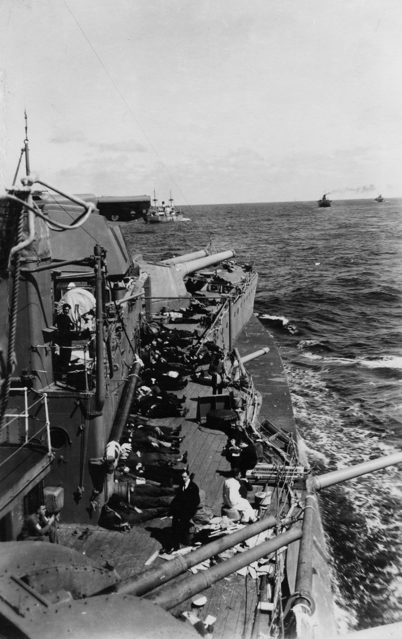 İngiliz savaş gemisi HMS Malaya