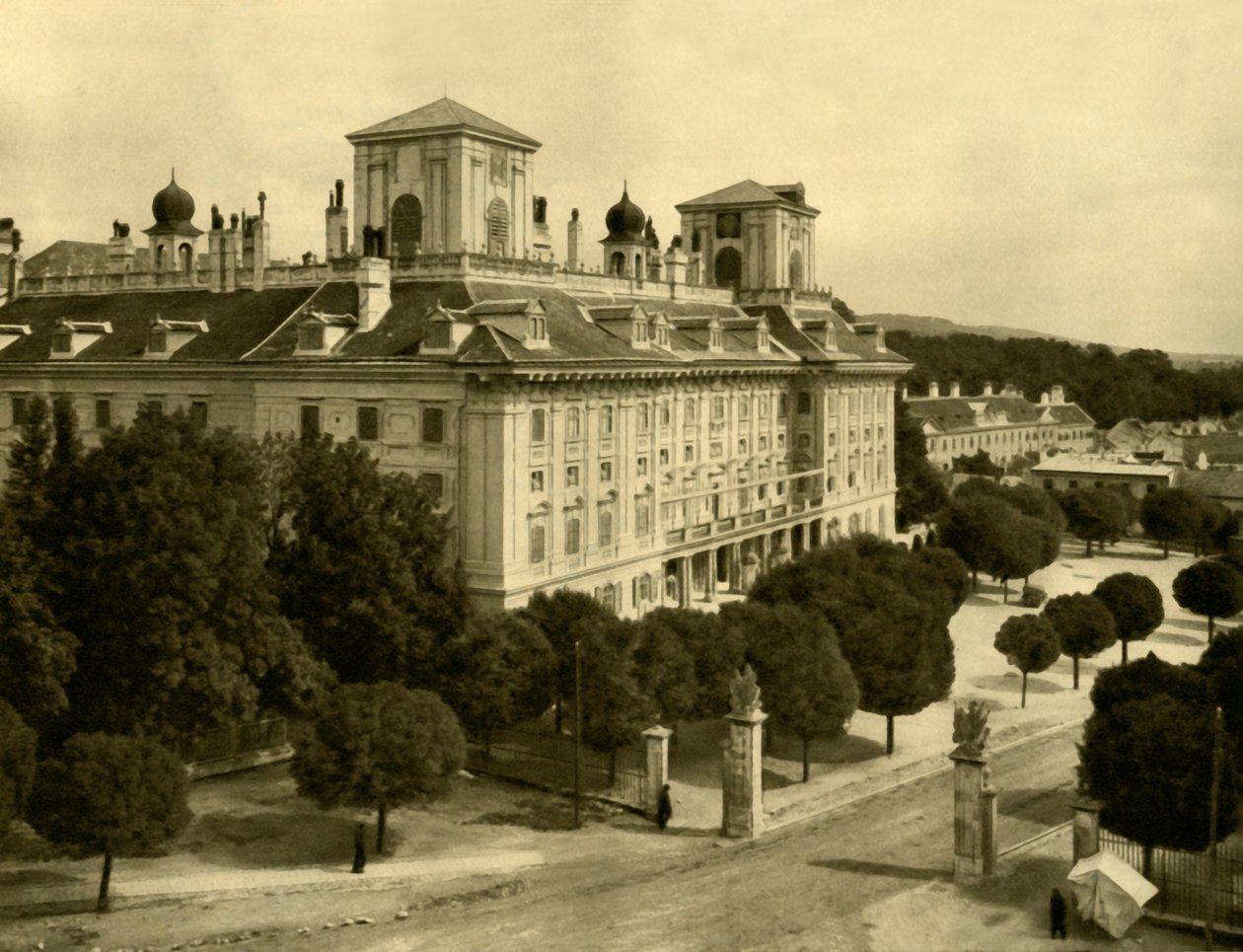 Esterházy Sarayı, Eisenstadt, Burgenland, Avusturya, c1935. by Unbekannt