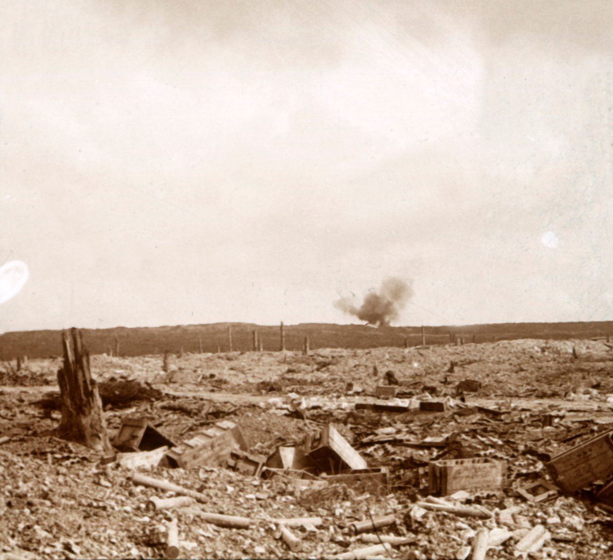 Shell, Douaumont, kuzey Fransa, 1917 by Unbekannt