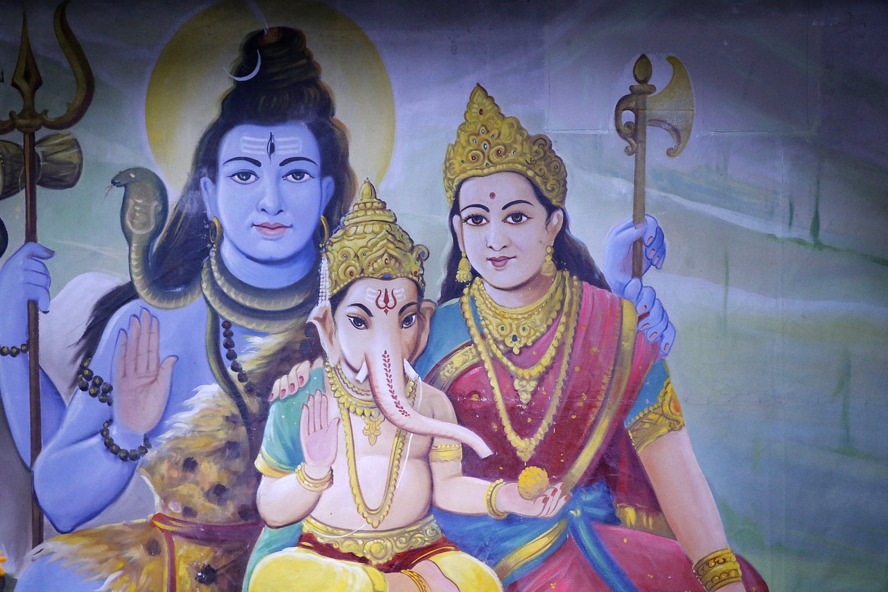 Shree Ram Mandir, Leicester. Shiva, parvati ve oğulları Ganesh. Birleşik Krallık by Unbekannt