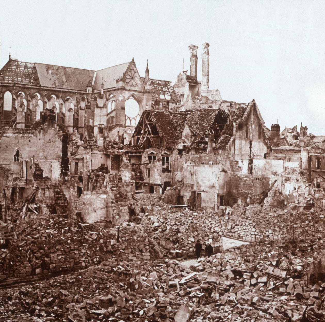 Soissons Katedrali, Soissons, kuzey Fransa, c1914-c1918. by Unbekannt