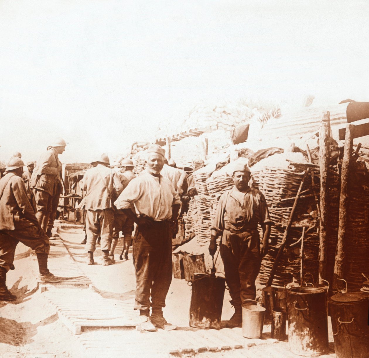 Siperlerdeki askerler, Belçika, c1914-c1918 by Unbekannt