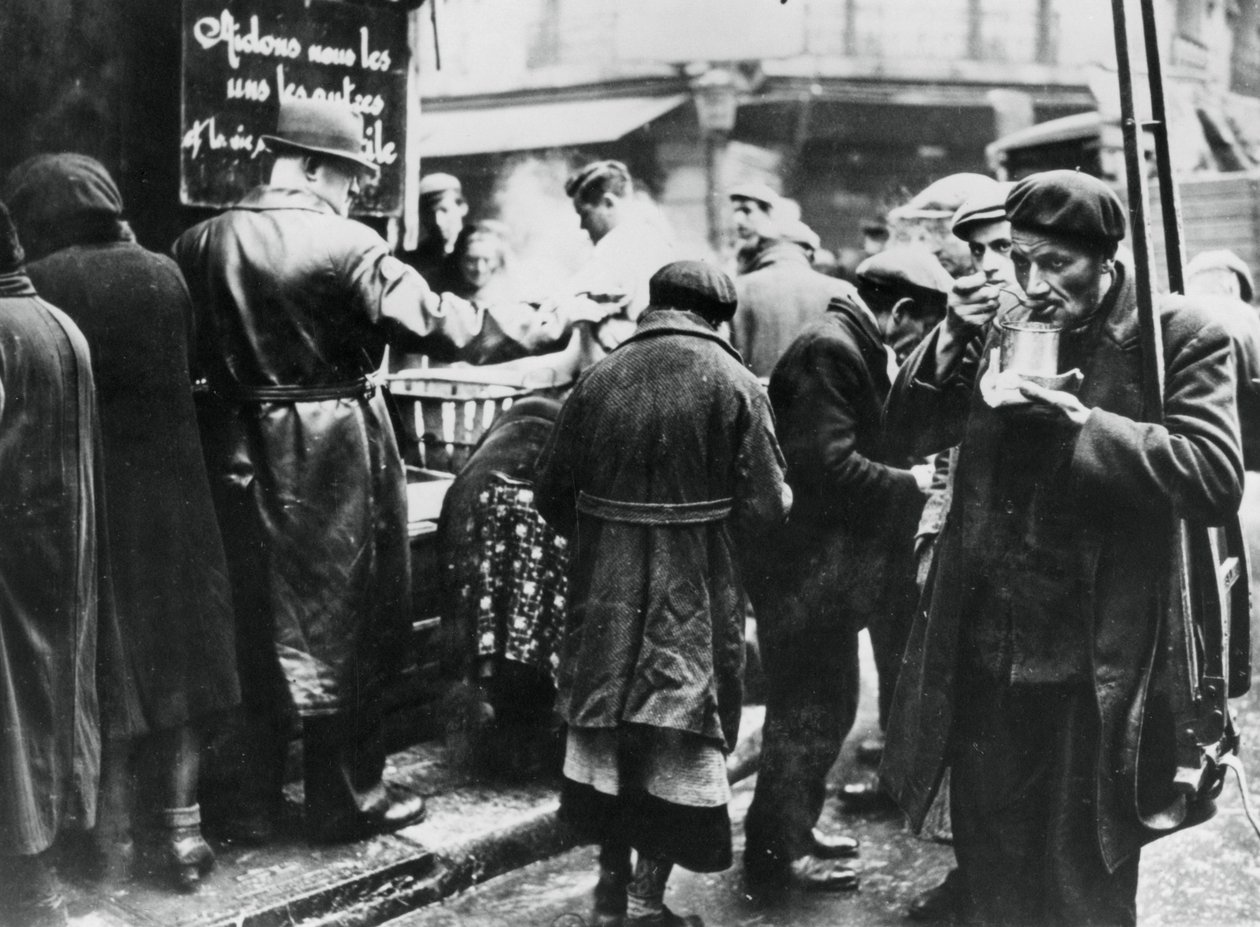 Muhtaçlar için aşevi, les Halles, Alman işgali altındaki Paris, Şubat 1941 by Unbekannt
