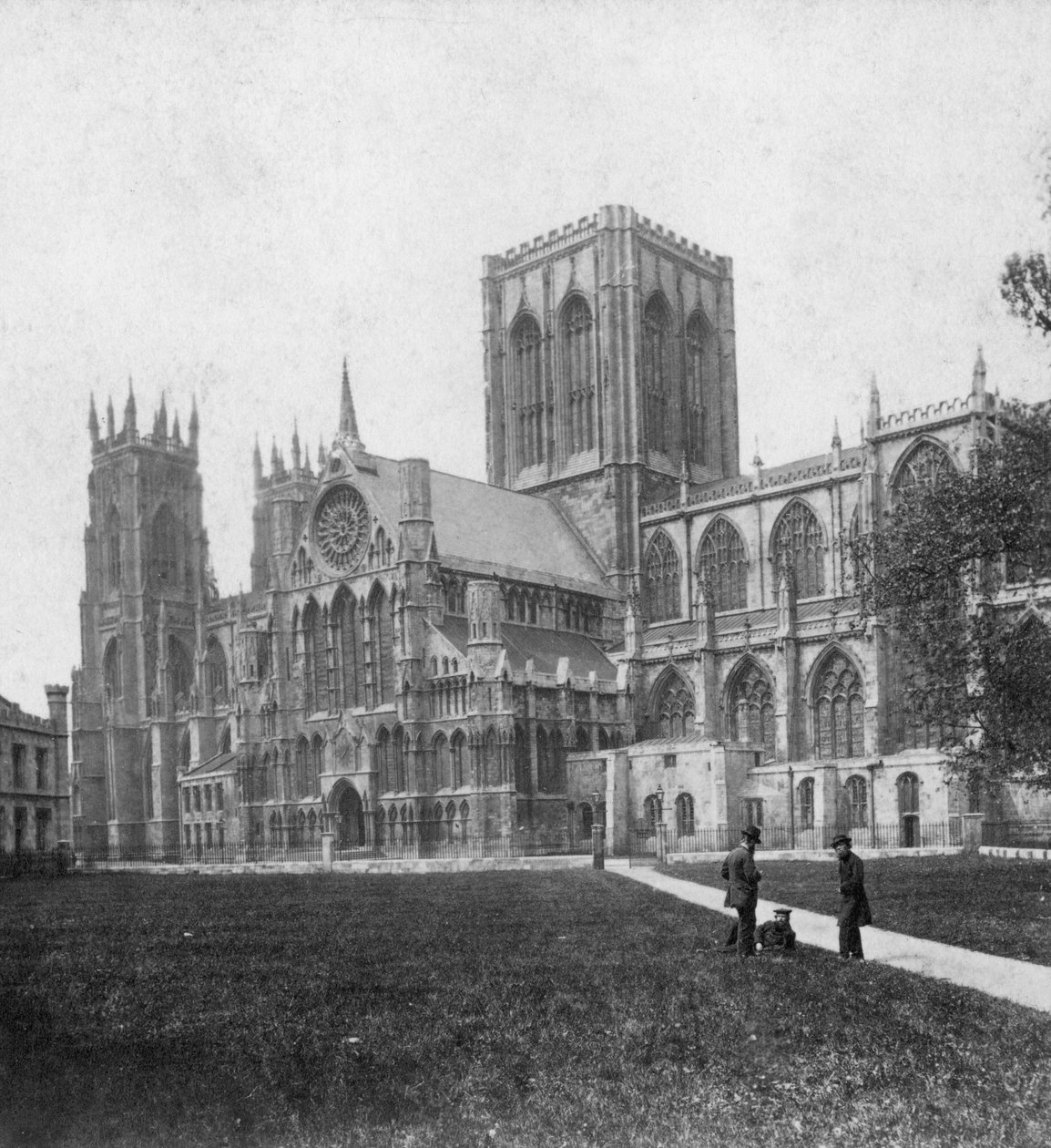York Minster, Yorkshire, 19. yüzyılın sonları veya 20. yüzyılın başlarında güneydoğu görünümü by Unbekannt