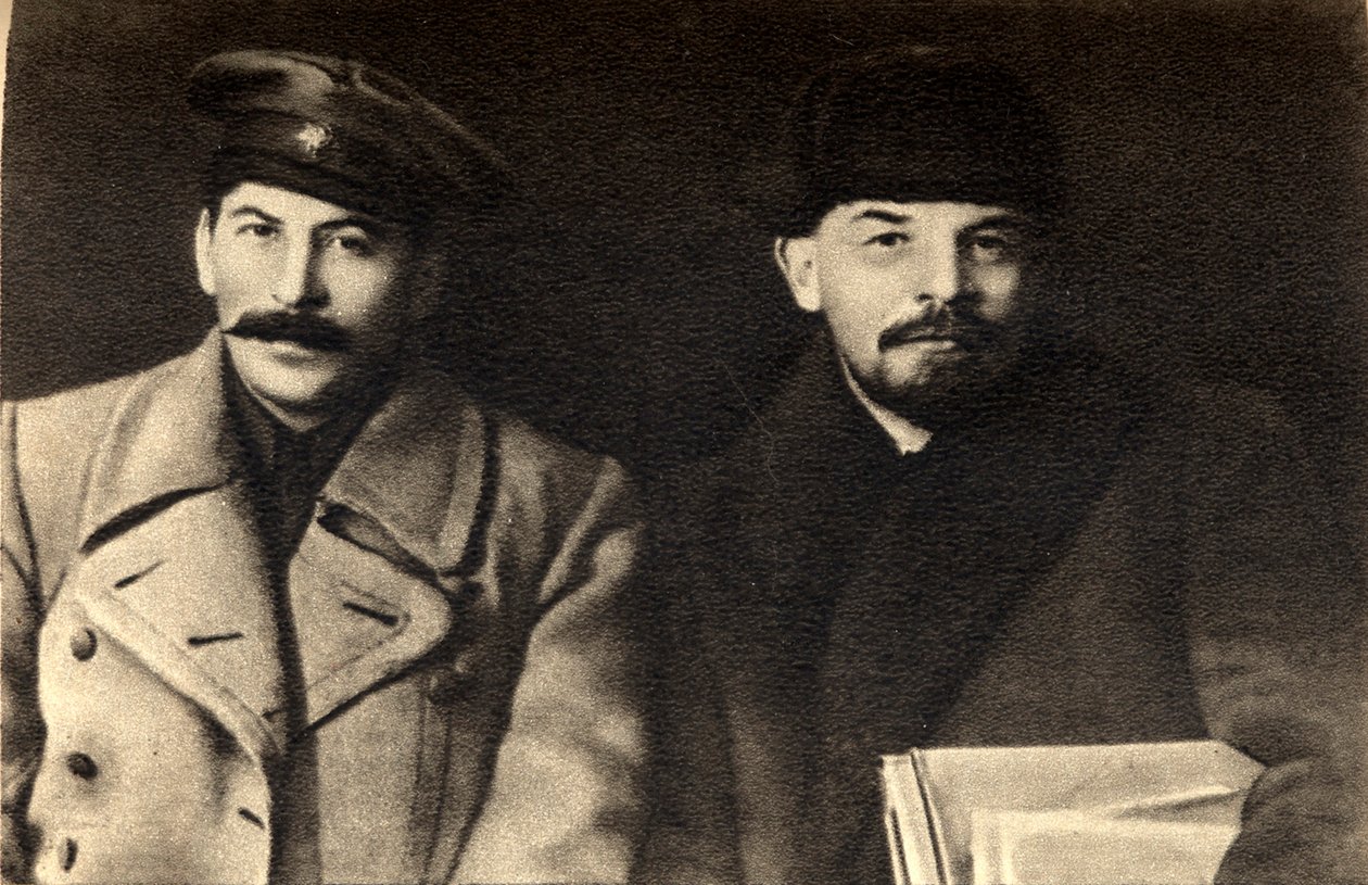 Stalin ve Lenin, Rus Bolşevik devrimci liderleri, Moskova, Rusya, 1919 by Unbekannt