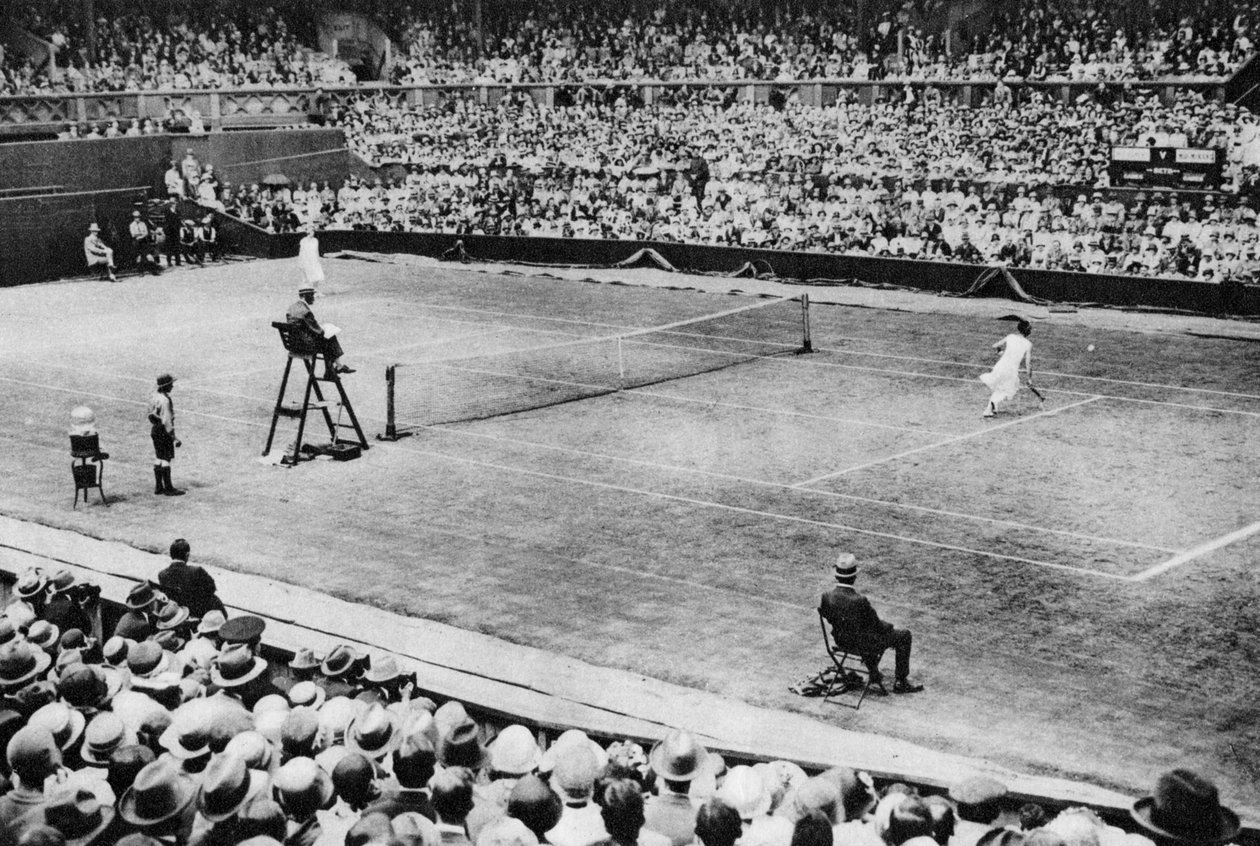 Suzanne Lenglen, Bayan McKane