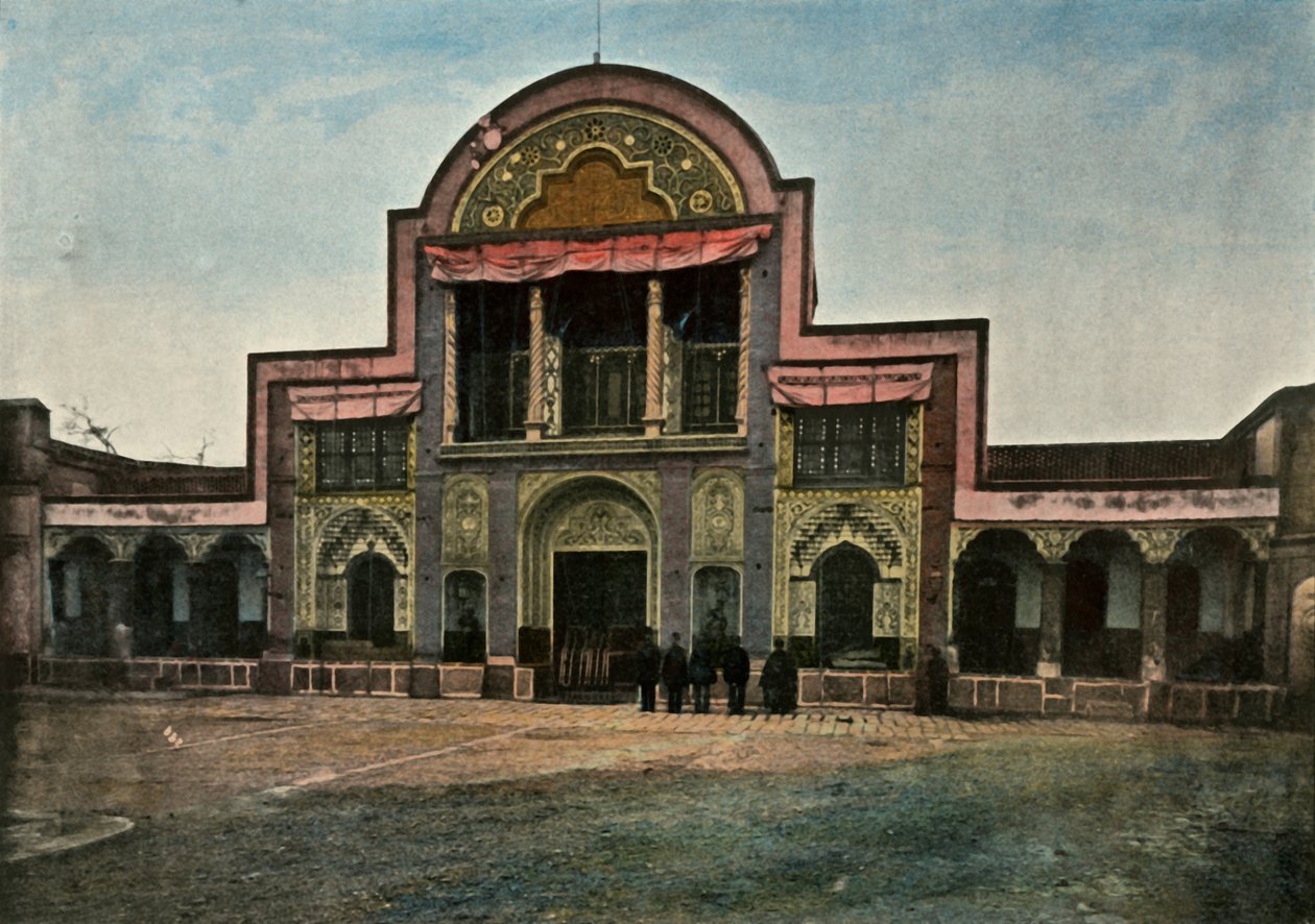 Tahran. Porte Du Palais Du Schah, Şah Sarayı Kapısı - Tahran, 1900. by Unbekannt