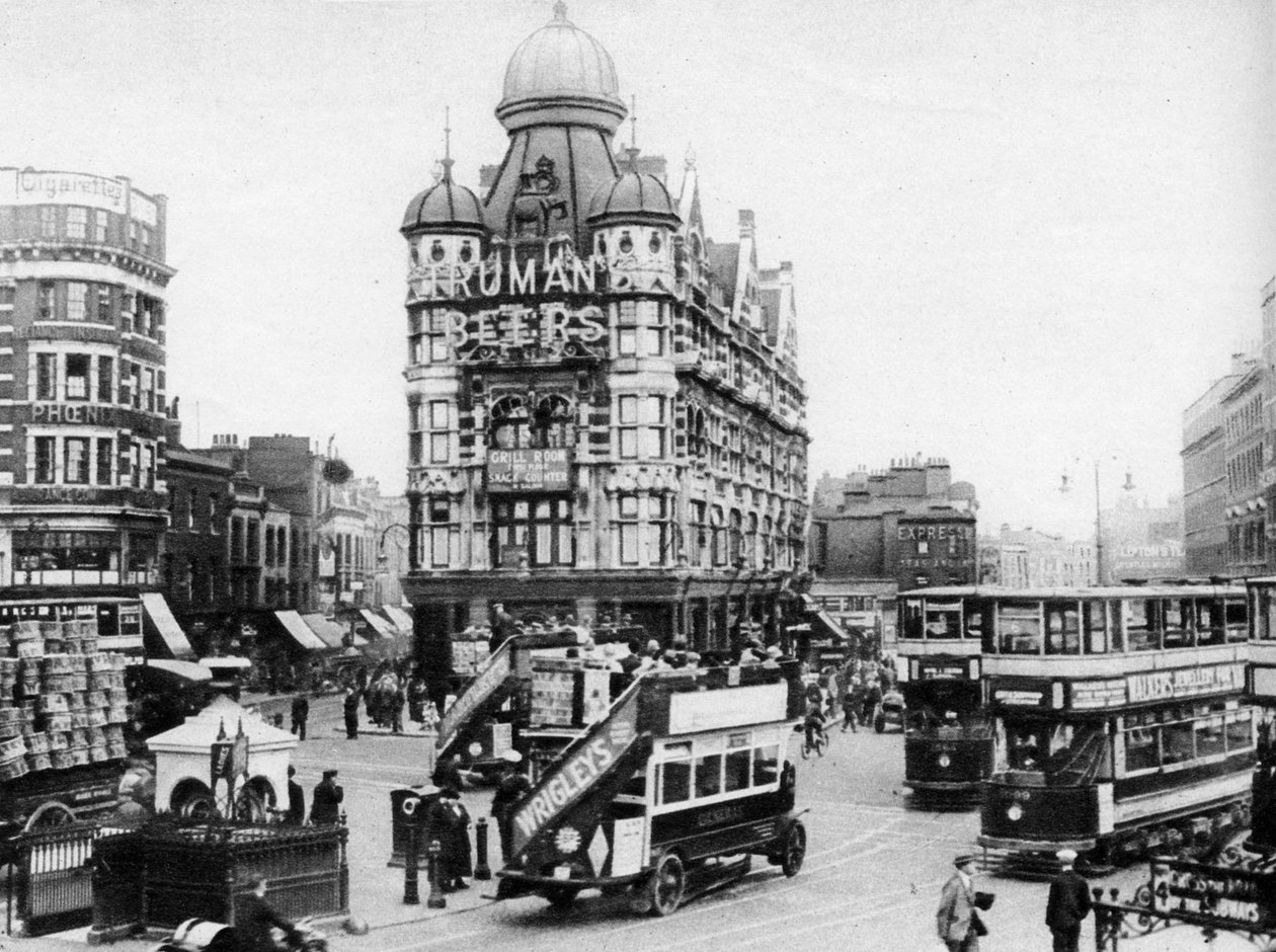 Fil ve Kale, Londra, 1926-1927 by Unbekannt