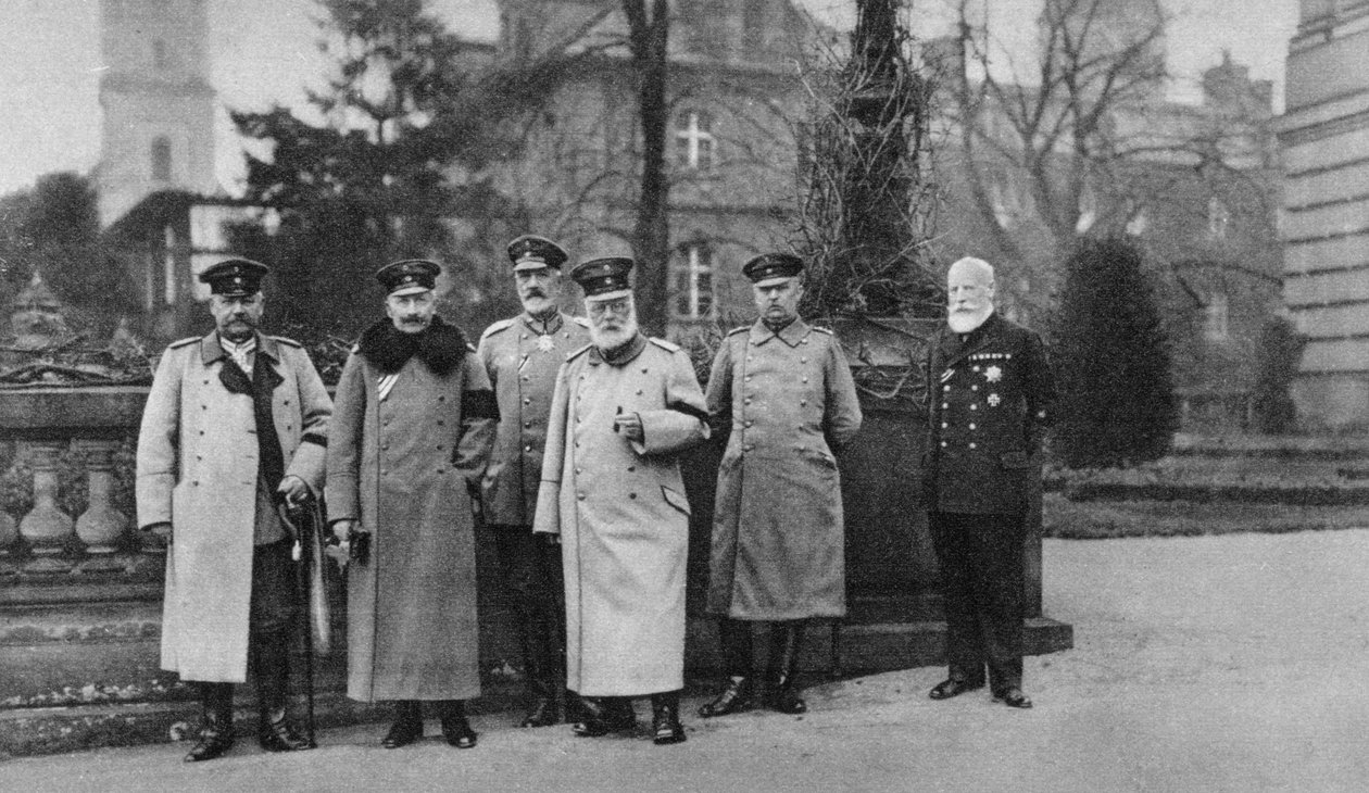 Bavyera Kralı Alman İmparatorluk Ordusu karargahını ziyaret ediyor, 1917 by Unbekannt