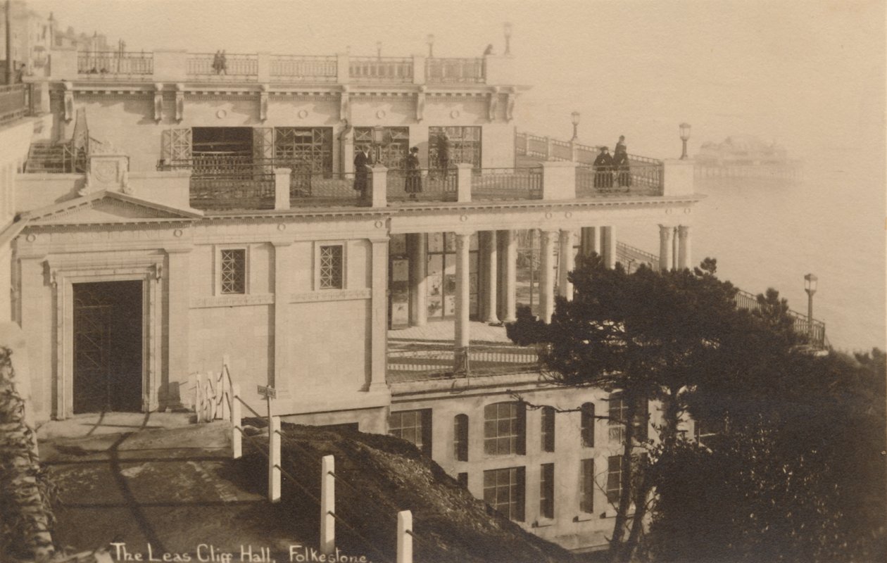 Leas Cliff Hall, Folkestone, 19. yüzyılın sonları - 20. yüzyılın başlarında by Unbekannt