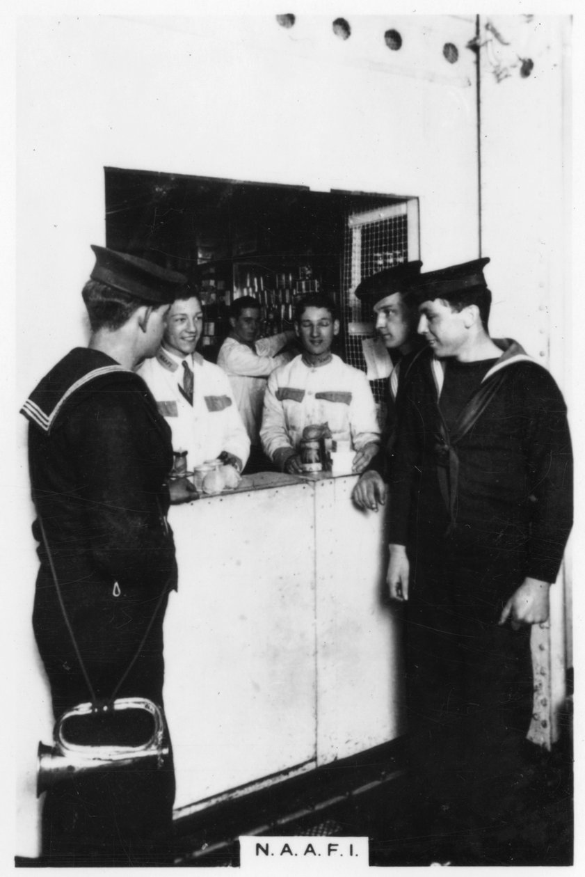 Deniz, Ordu ve Hava Kuvvetleri Enstitüsü NAAFI, 1937 by Unbekannt