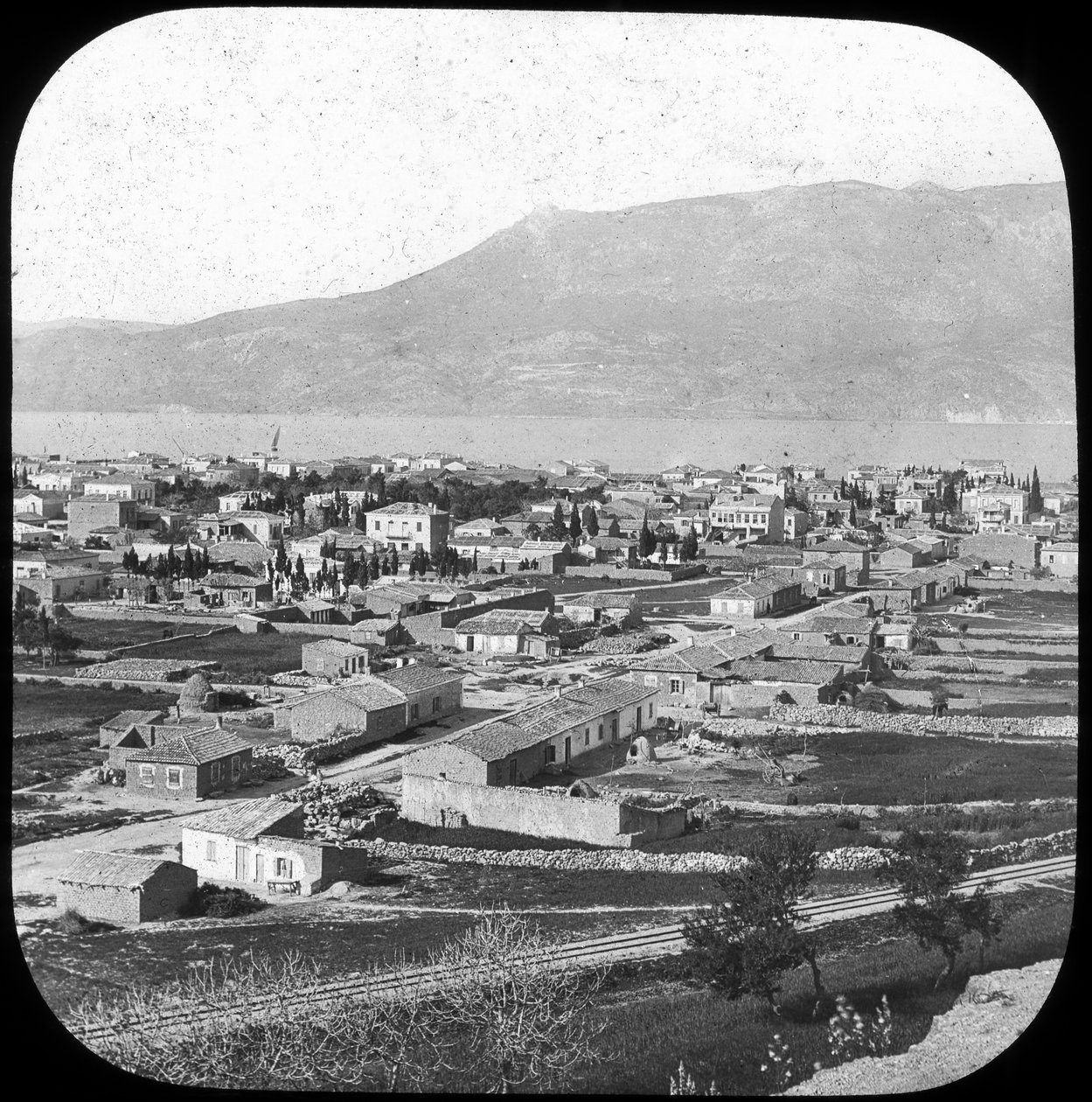 Yeni Şehir, Korint, Yunanistan, 19. yüzyılın sonu veya 20. yüzyılın başı by Unbekannt