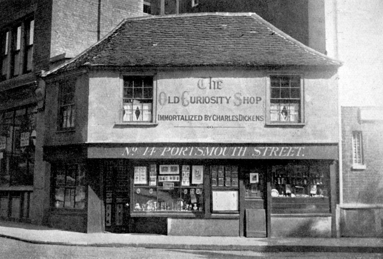 The Old Curiosity Shop, 13 Portsmouth Street, Kingsway, Londra, c1920 by Unbekannt
