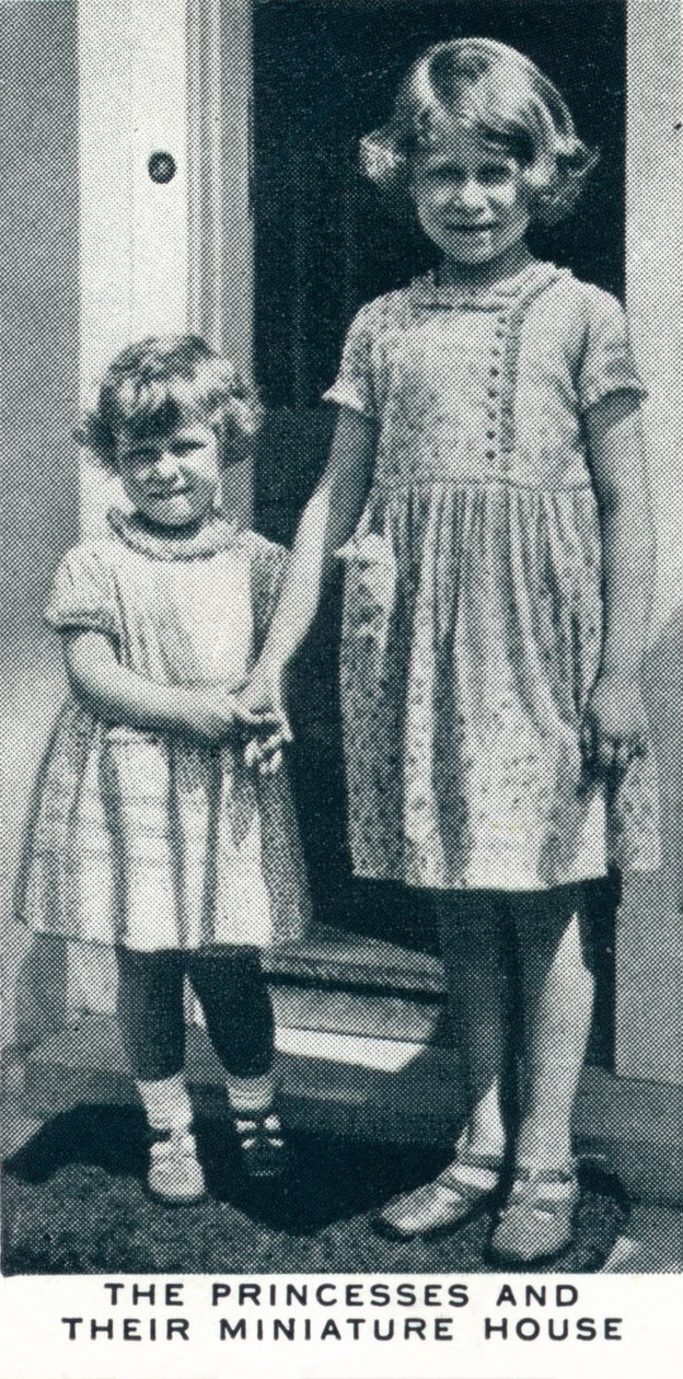 Prensesler ve Minyatür Evleri, c1932 1937 by Unbekannt