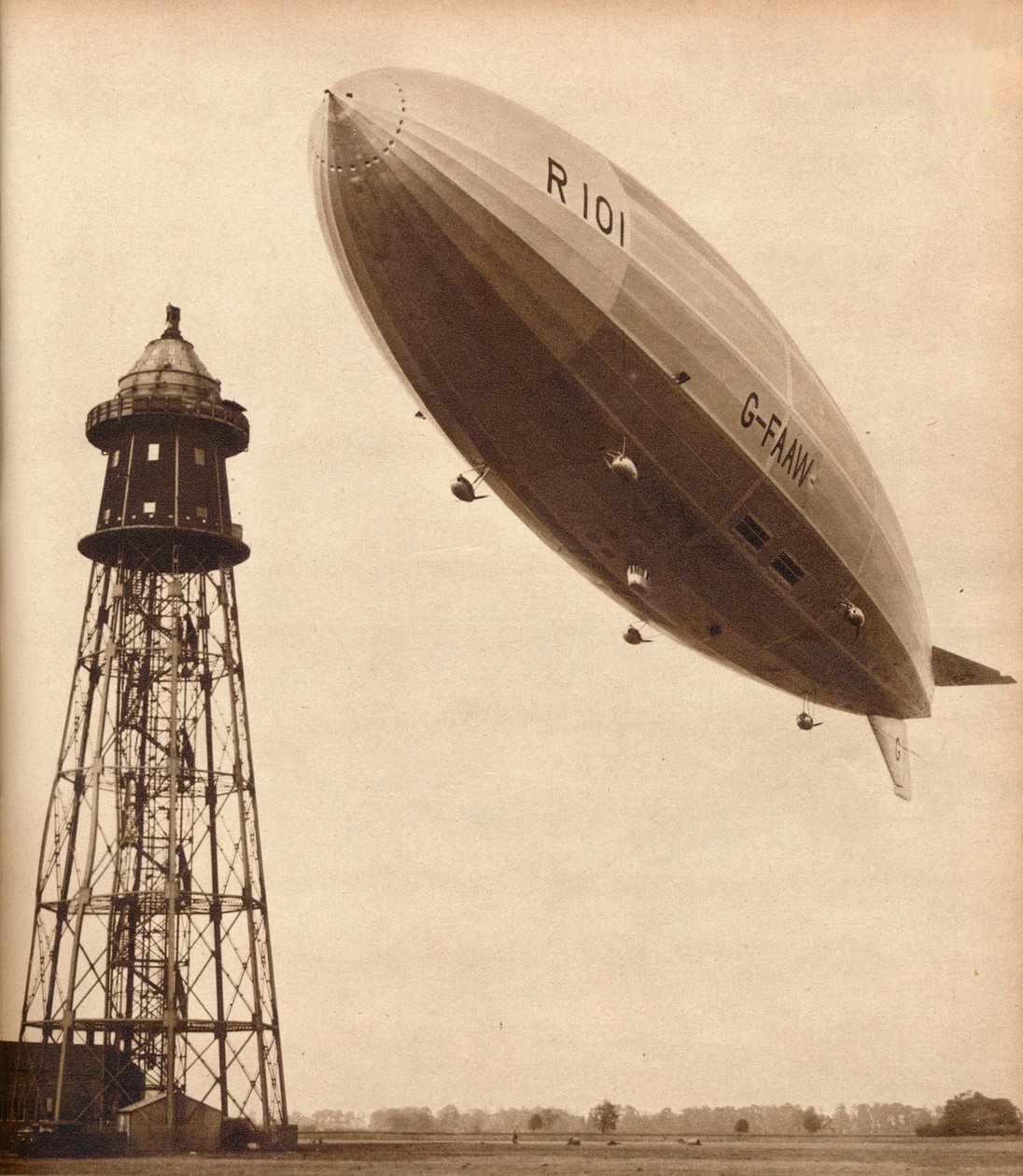 R101, 1930, 1938 by Unbekannt