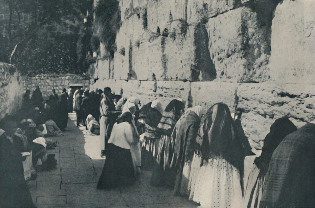 Ağlama Duvarı: Atalarının Kayıp Şehri İçin Ağıt Günü, c1935. by Unbekannt