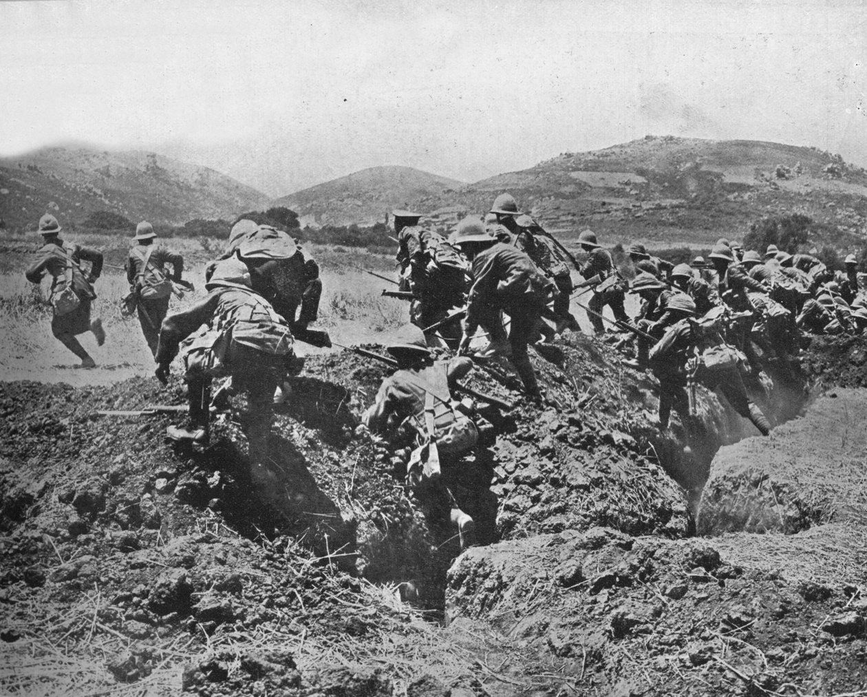 Türk mevzilerinde ilerlemenin başlaması, 1915 by Unbekannt