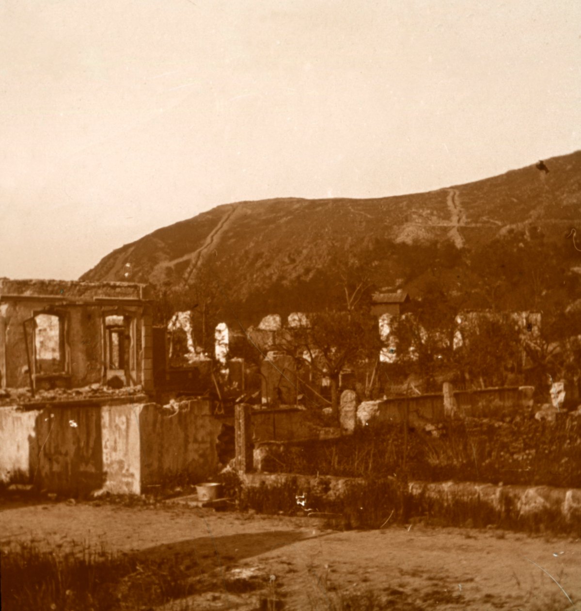 Kiosk, Metzeral, kuzey Fransa, c1914-c1918 by Unbekannt
