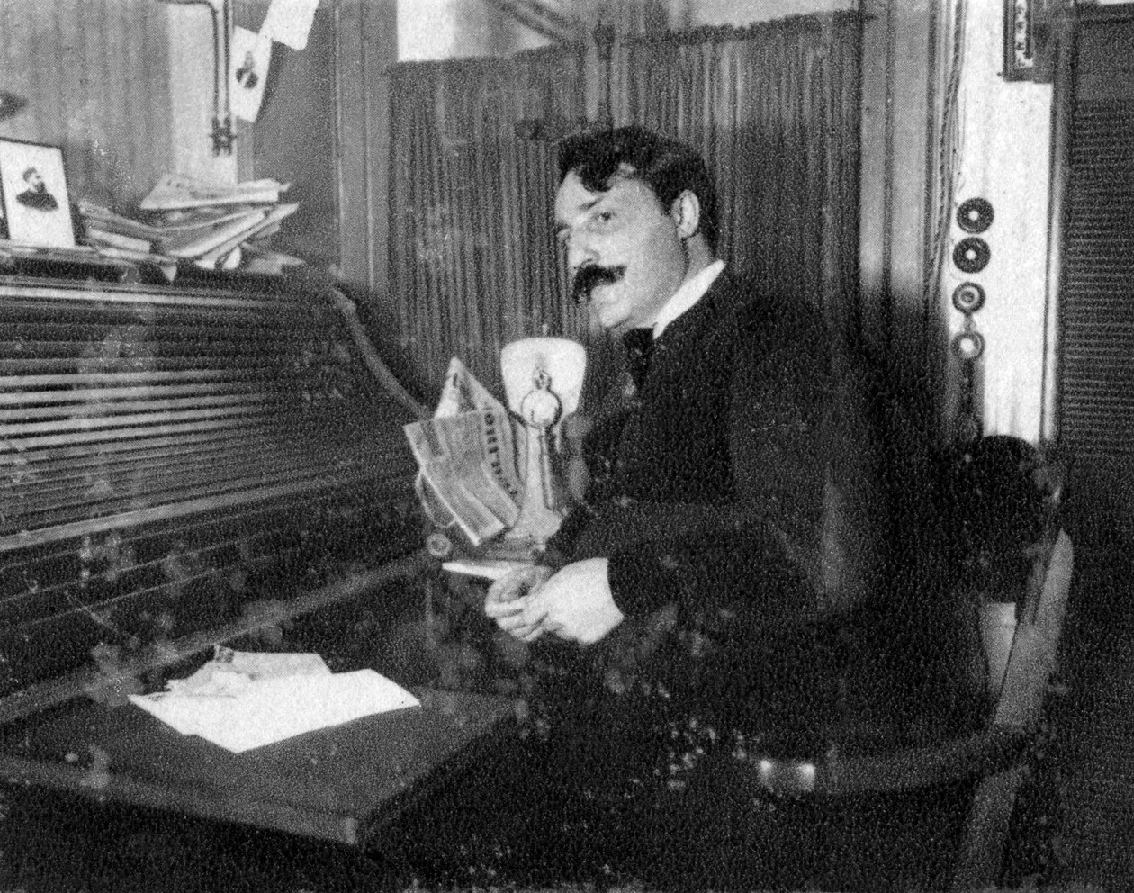 Theodore Botrel, Fransız şarkıcı-söz yazarı, 1911 by Unbekannt