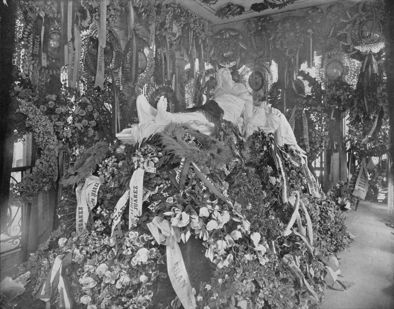 Juarez Mezarı, San Fernando Mezarlığı, Meksika Şehri, c1897. by Unbekannt