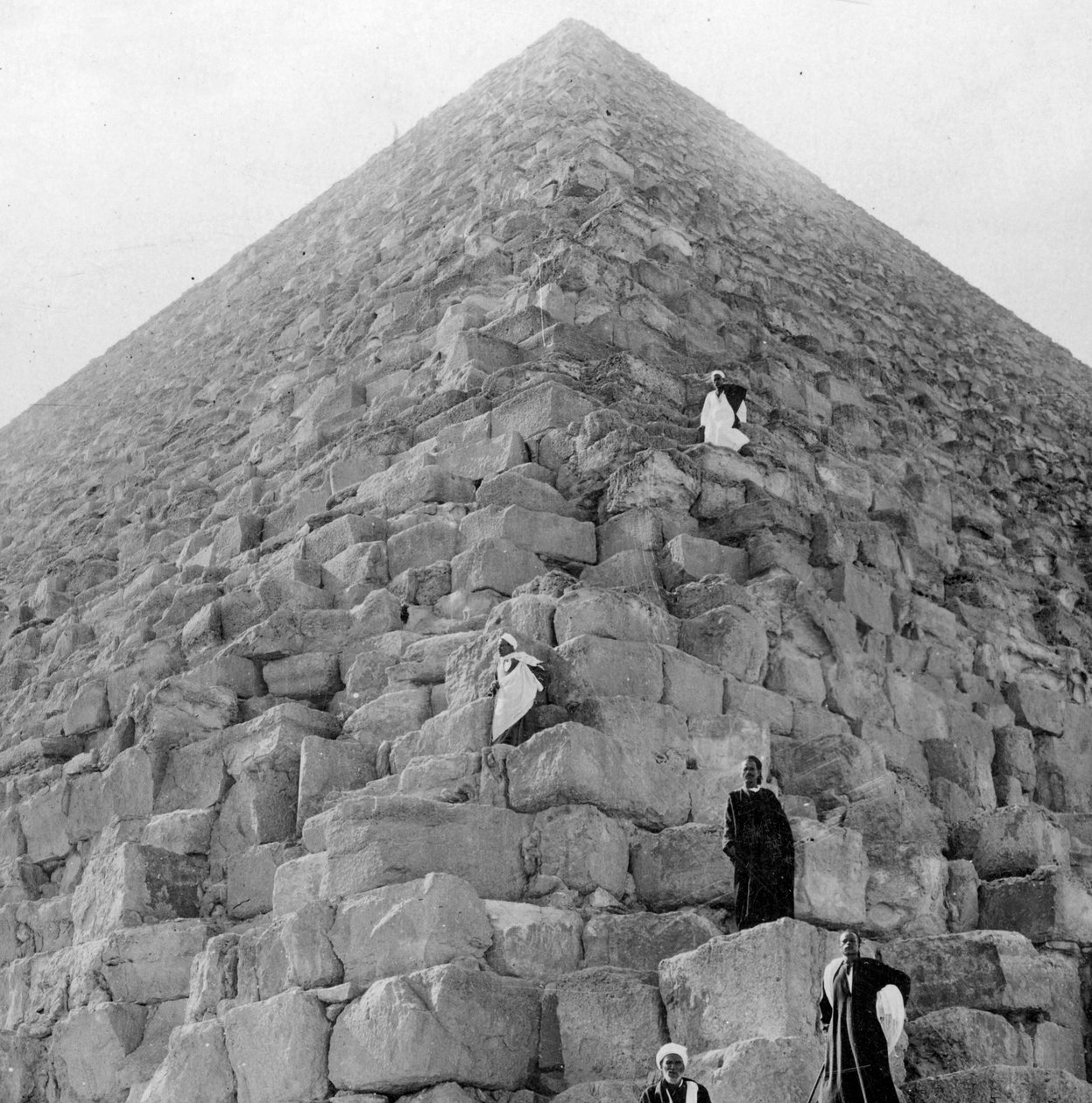 Turist Köşesi, Büyük Giza Piramidi, Mısır, 20. yüzyıl by Unbekannt