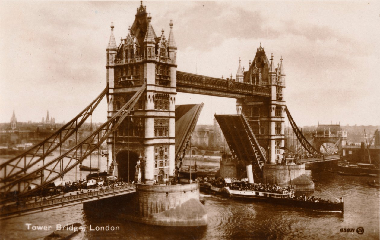 Tower Bridge, Londra, c1910 by Unbekannt
