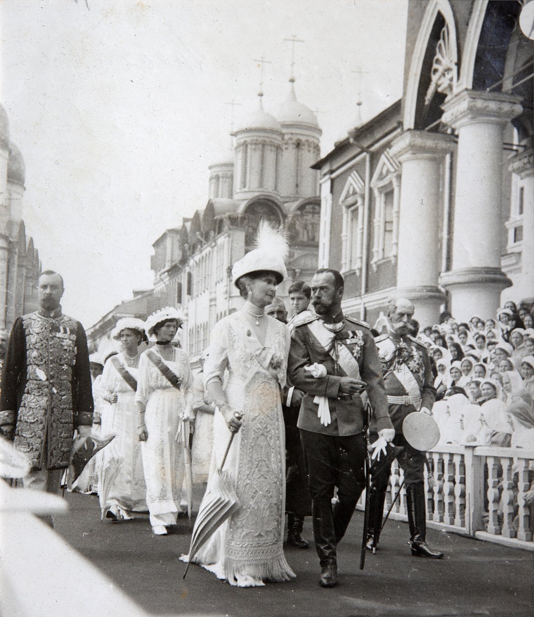Romanov Hanedanı'nın 300. yıldönümü kutlamalarında Çar ailesi, Rusya, 1913 by Unbekannt