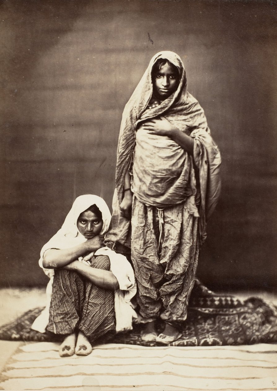 İki Hintli Kadın, Bir Oturan, 1860