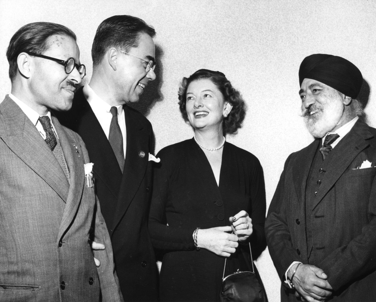 UNESCO genel konferansı, Kasım 1952