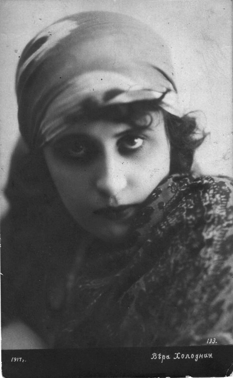 Vera Kholodnaya, Rus sessiz film yıldızı, 1916 by Unbekannt