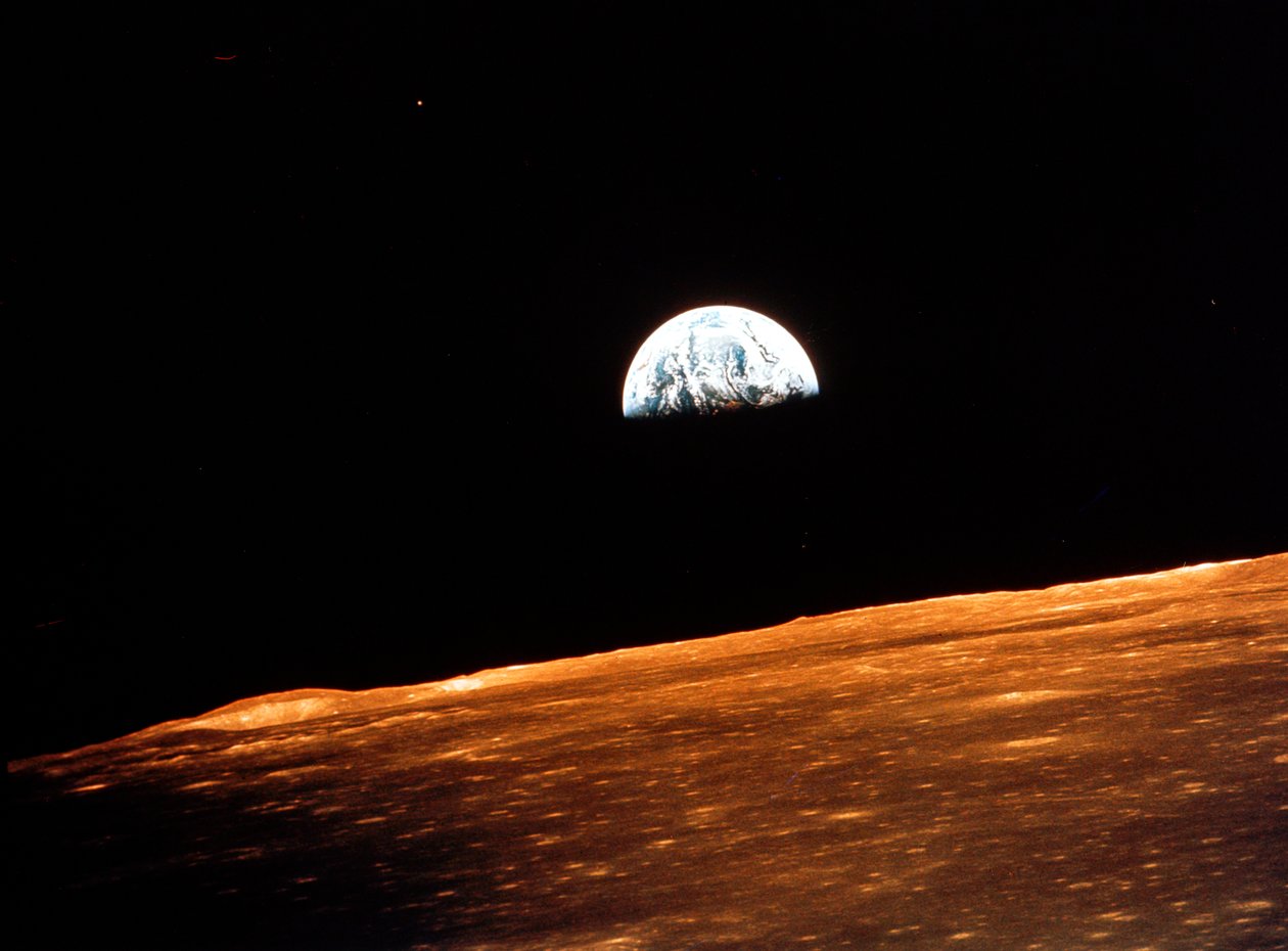 Apollo 10'dan Ay'ın yörüngesindeki Dünya'nın görünümü, 1969 by Unbekannt