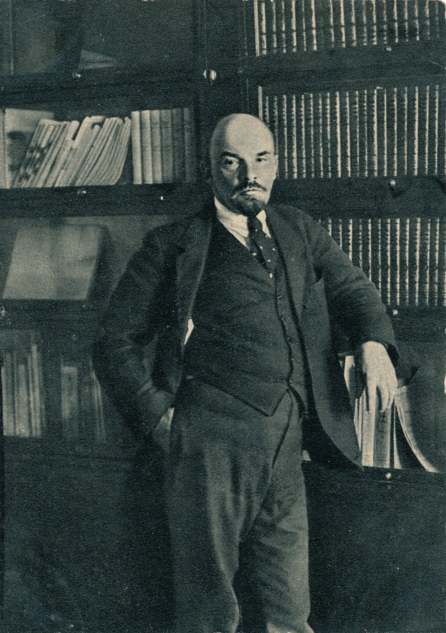 Vladimir İlich Lenin, Rus Bolşevik lideri, Kremlin