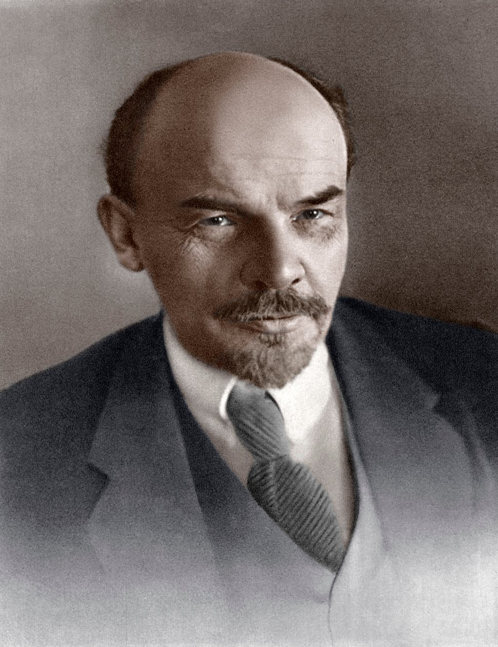 Vladimir İlyiç Ulyanov Lenin, Rus Bolşevik devrimcisi, c1917 by Unbekannt