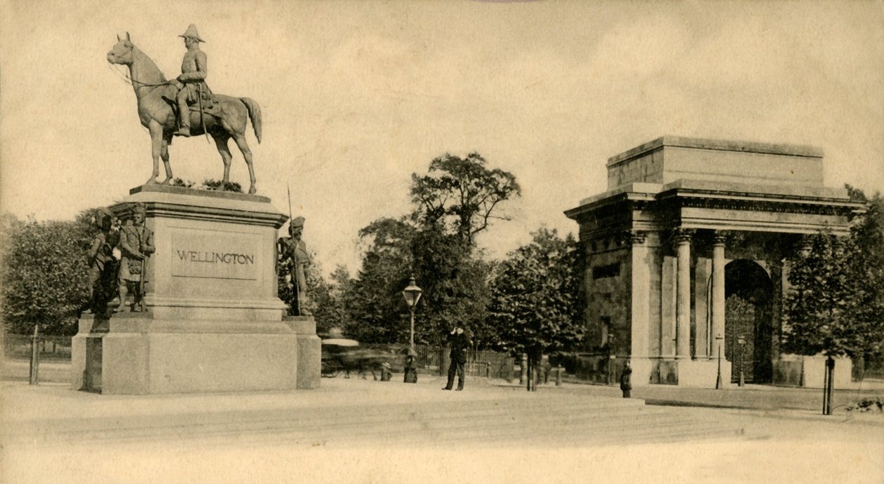 Wellington Anıtı, Londra, c1910. by Unbekannt