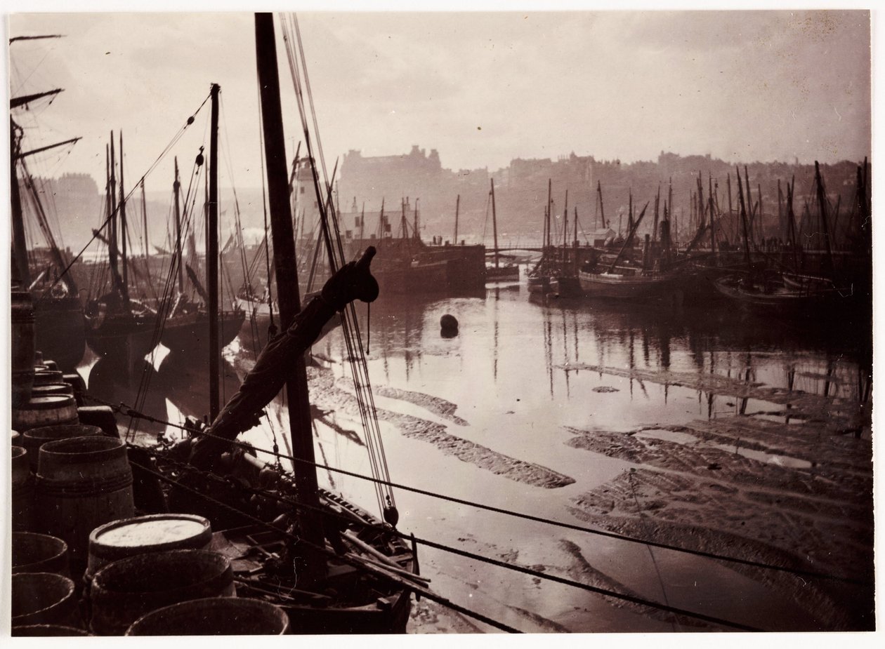 Whitby Limanı gelgitte, c 1905 by Unbekannt