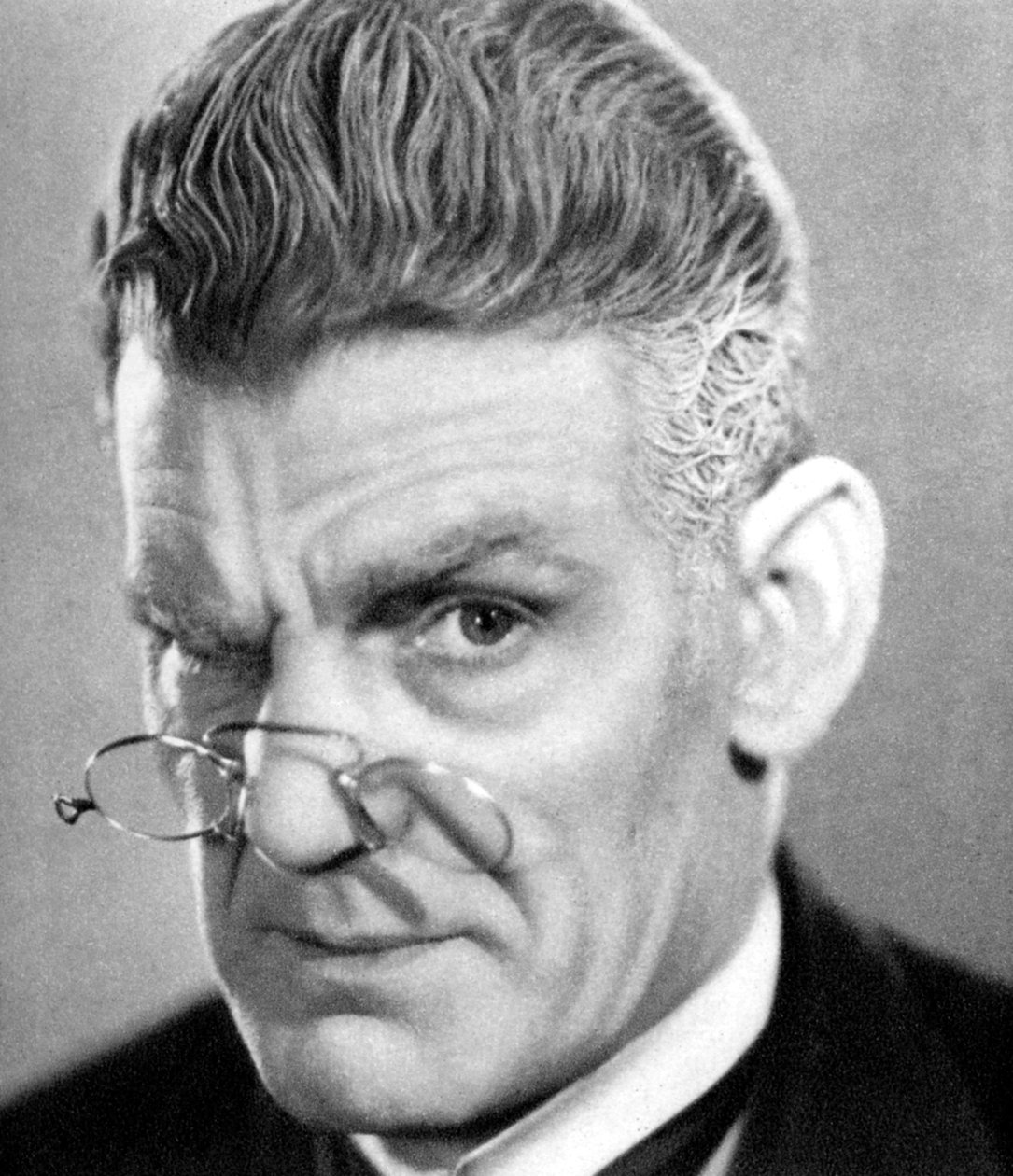 Will Hay, İngiliz komedyen ve oyuncu, 1934-1935 by Unbekannt