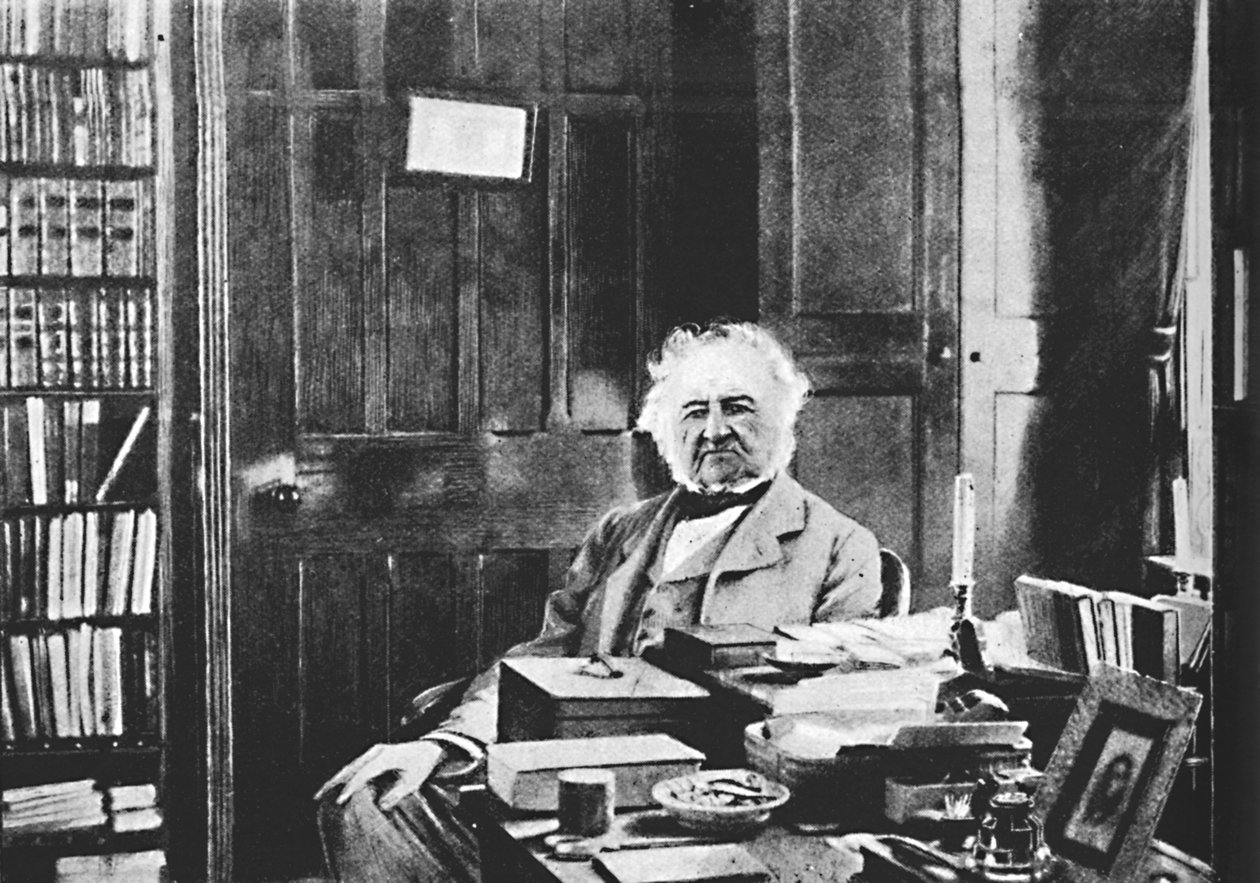 William Gladstone - Çalışma Masasında Oturan Büyük Yaşlı Adam, c1925 by Unbekannt