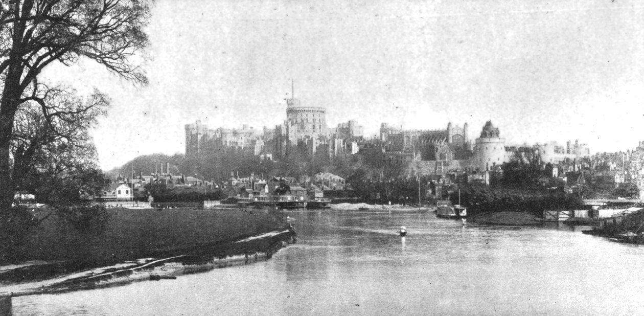 Victoria, 1901 yılında Windsor Kalesi. by Unbekannt