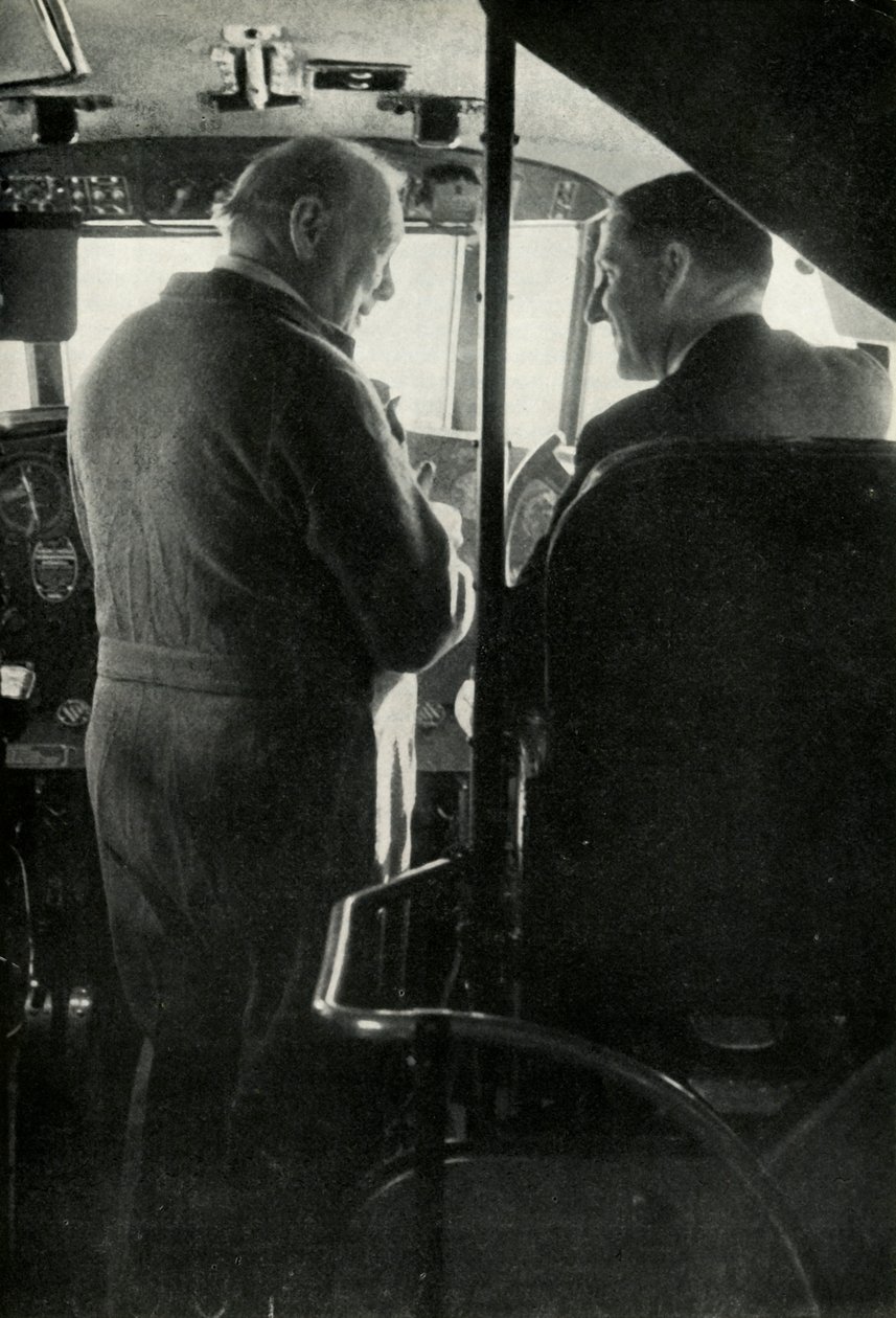 Winston Churchill, uçan tekne Berwick hakkında Kaptan Shakespeare ile konuşuyor, c1939-c1944 1946. by Unbekannt
