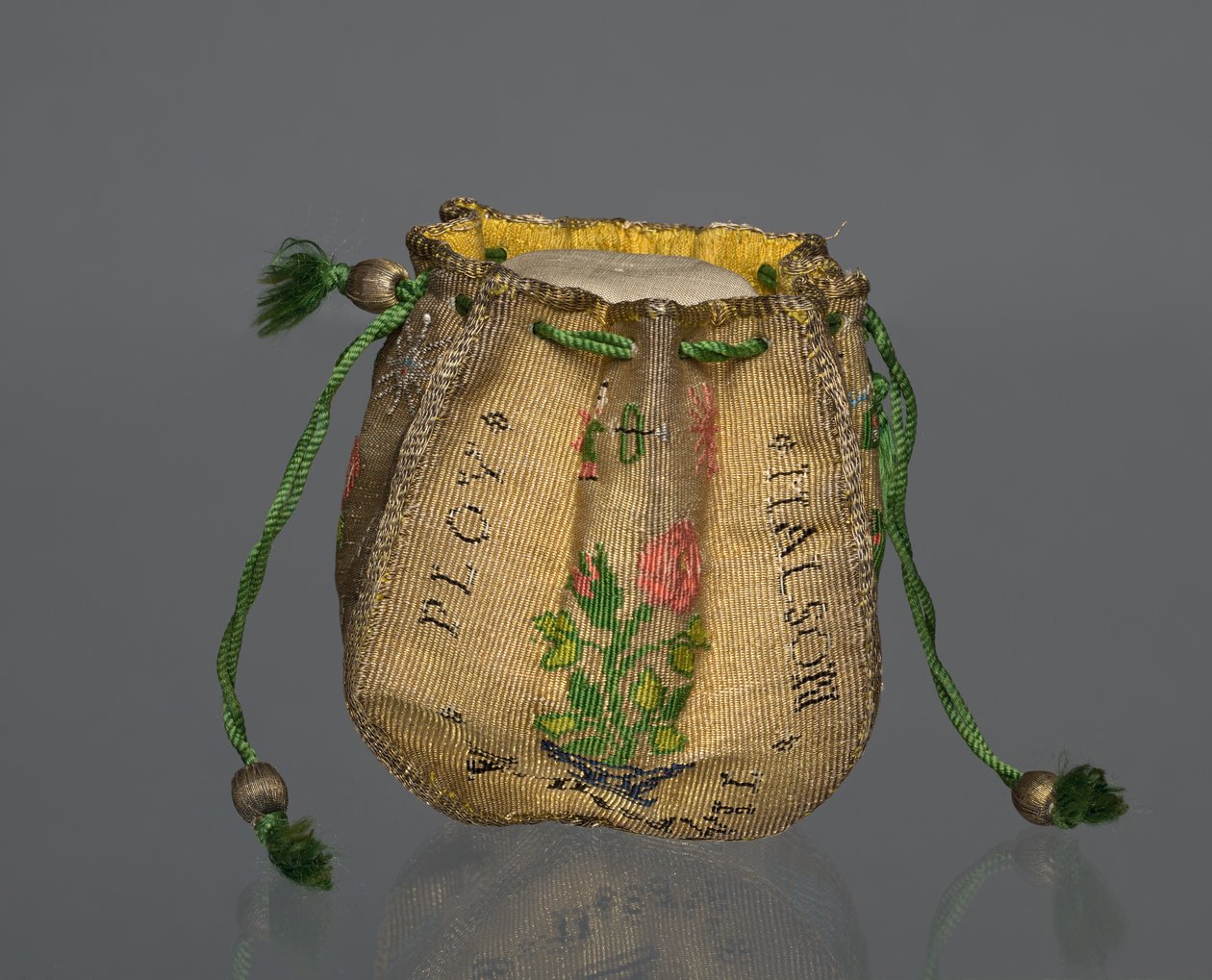 Dokuma Çanta, 1700